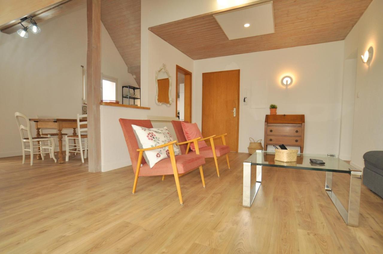 Апартаменты L'Hirondelle - Charming Flat - Блоцхейм Экстерьер фото